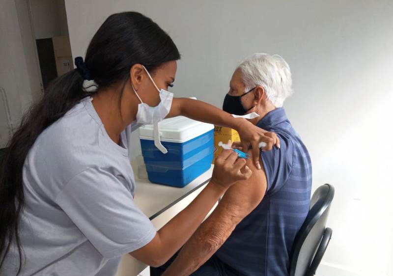 Fabriciano implanta sala de vacinas para facilitar aplicação da segunda dose contra Covid-19