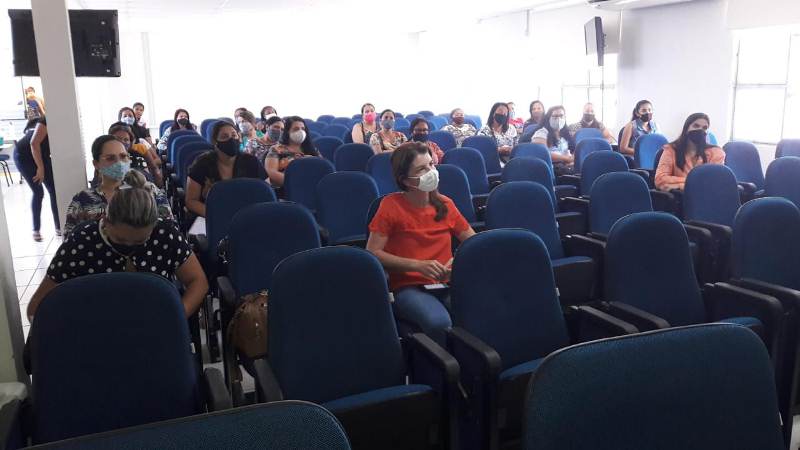 Secretarias Executivas dos Conselhos de Assistência Social e Direitos Humanos participam de qualificação em Fabriciano