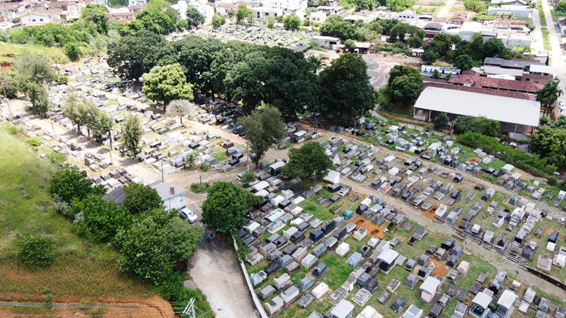Prefeitura de Fabriciano convoca proprietários de jazigos perpétuos no Cemitério Municipal para recadastramento