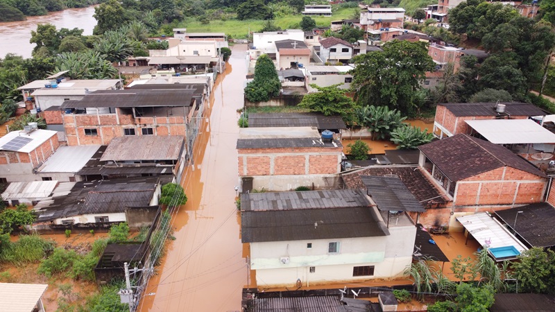 Fabriciano inicia o pagamento do auxílio para vítimas das enchentes