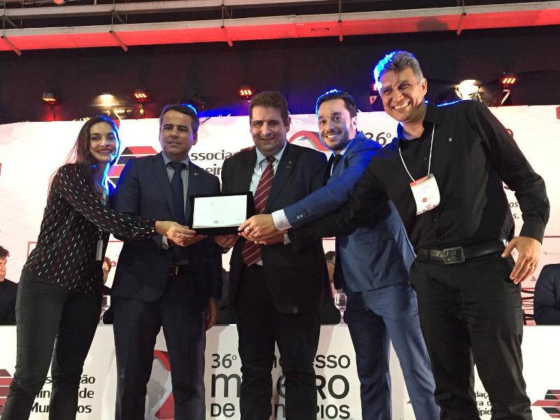 Corujão da Saúde recebe menção honrosa no 36º Congresso Mineiro de Municípios