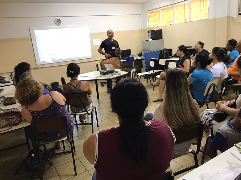 Escolas da Rede Municipal de Fabriciano recebem palestras sobre conscientização energética