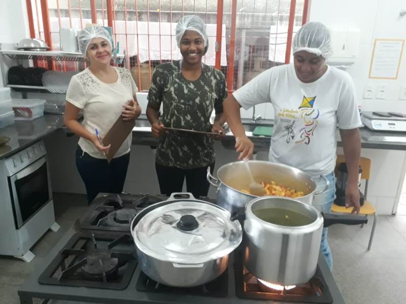 Pais são convidados para acompanhar a qualidade da merenda escolar em Fabriciano