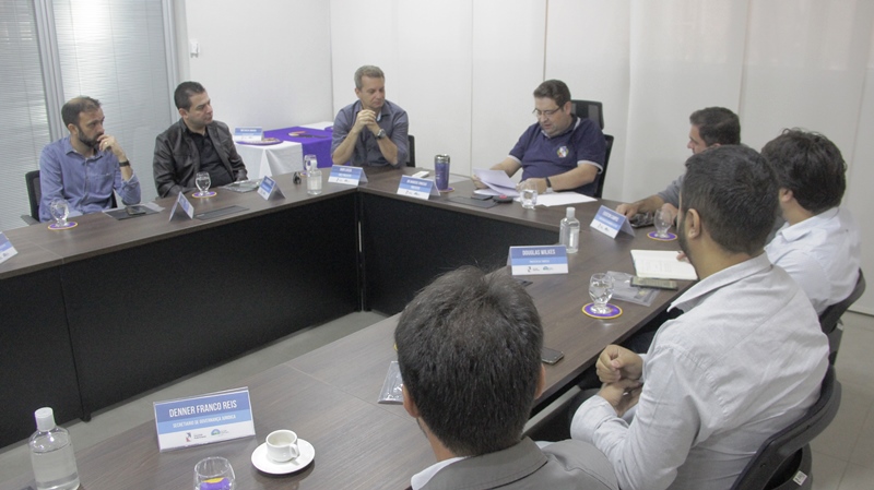 Empresas de transporte coletivo municipal do Vale do Aço reivindicam tarifa única de R$ 7,58 para o público usuário