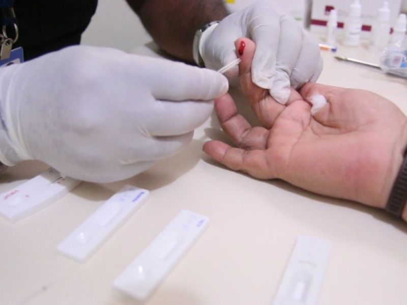 Dia Mundial contra a AIDS é lembrado com ações de conscientização e prestação de serviços em Fabriciano
