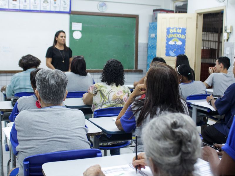 Fabriciano já recebe matrículas de alunos para Educação de Jovens e Adultos (EJA)