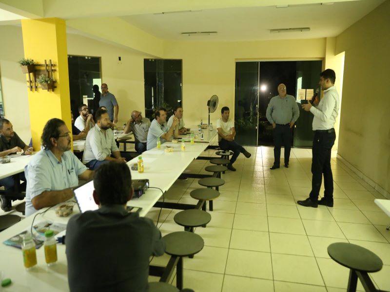 Prefeitura de Fabriciano promove reunião com empresários do Distrito Industrial I para apresentar ações de fomento ao setor