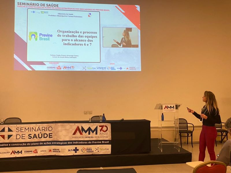 Atenção básica de Fabriciano é destaque em Seminário de Saúde da AMM