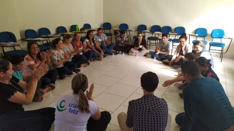 Fabriciano realiza capacitação do Programa Criança Feliz