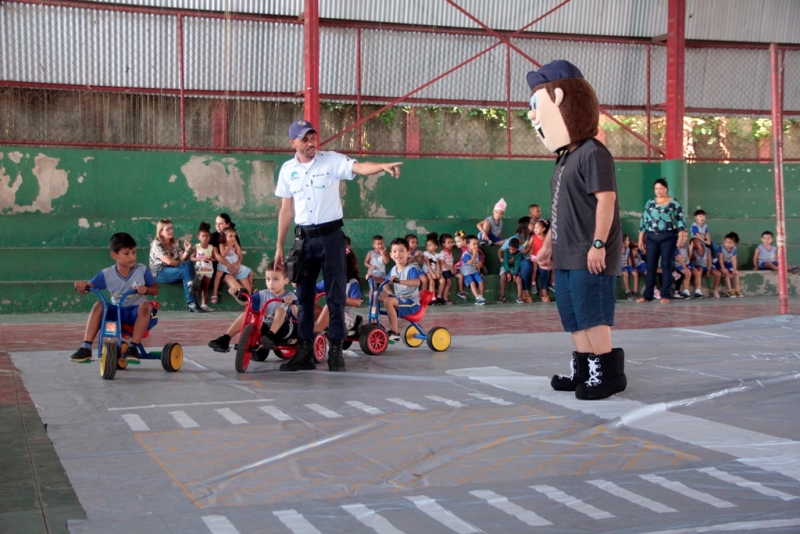 Prefeitura leva “Educação no Trânsito” para as escolas e rede de saúde