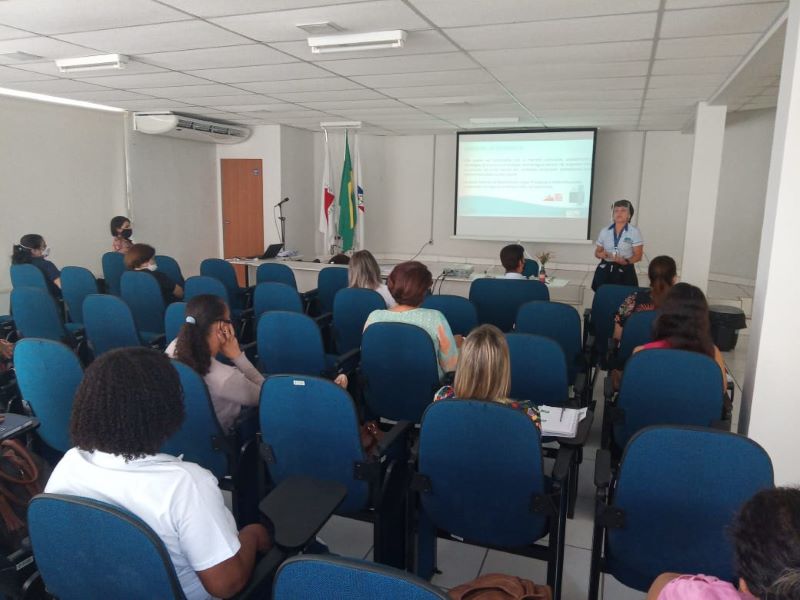Secretaria promove qualificações com foco no IDEB em busca de avanços na educação de Coronel Fabriciano