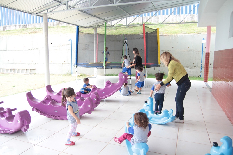 Fabriciano lança concurso público para preencher vagas na área de educação