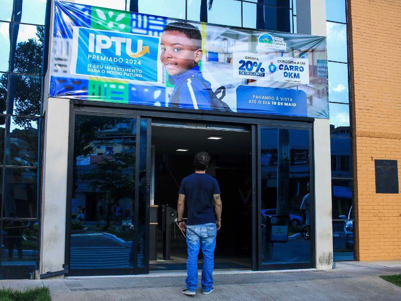 Prefeitura de Fabriciano envia as guias do IPTU 2024 para endereços dos contribuintes