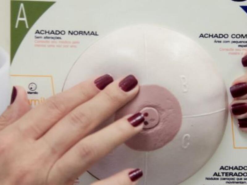 Fabriciano realiza ações de prevenção ao câncer de mama