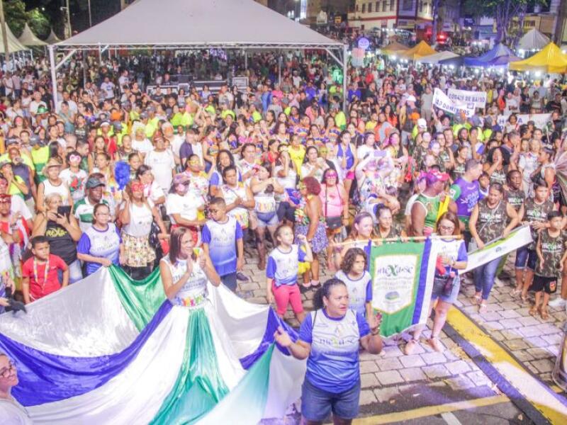 Mexa-se Folia o Pré-Carnaval de Fabriciano com Saúde e Alegria