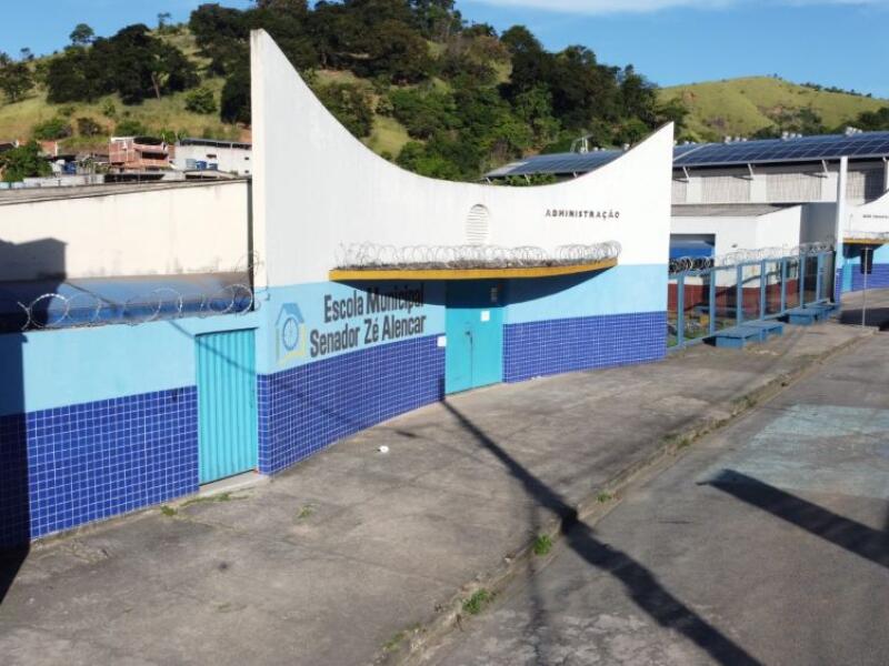 Prefeitura de Coronel Fabriciano autoriza manutenções em todas as unidades escolares municipais