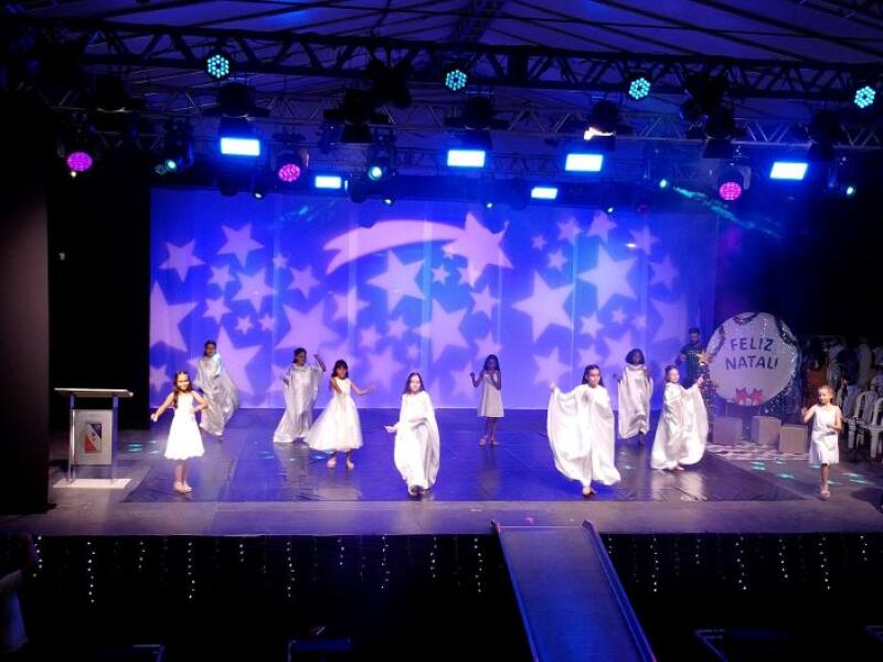 Coronel Fabriciano promove Cantata de Natal com estudantes da rede municipal