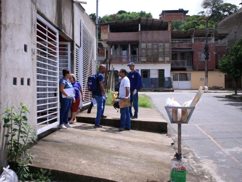 Prefeitura de Coronel Fabriciano realiza mutirão contra o Aedes Aegypti no bairro Surinan